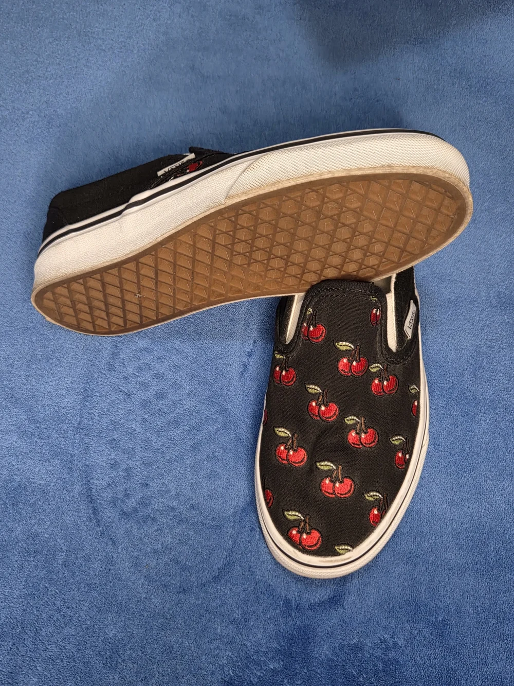 Vans Slip-On Embroidered Cherry Canvas Shoes - Black/Red